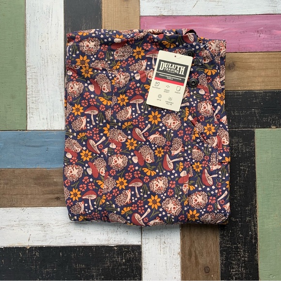 NWT Duluth XL x31” Heirloom Gardening Bib Overalls Dusk Blue Fall Hedgehog Farm - Picture 3 of 10